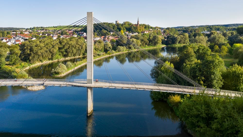 Luftbild Brücke und Bad Abbach