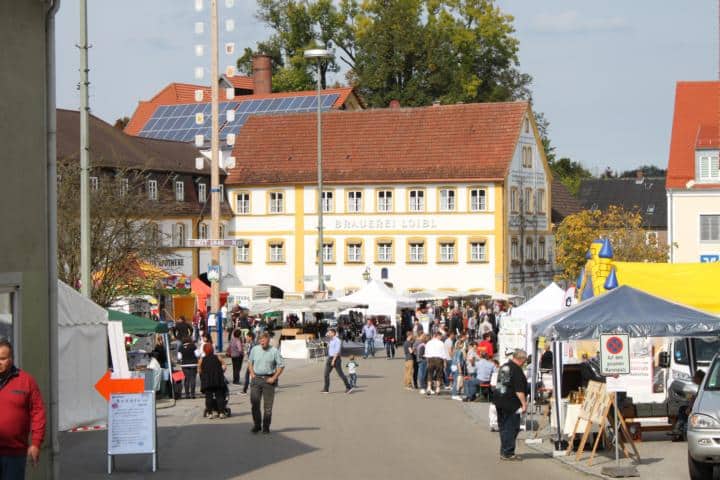 Siegenburg öffnet Tore für den Michaelimarkt dek