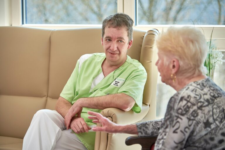 Gespraech BW MA 768x513