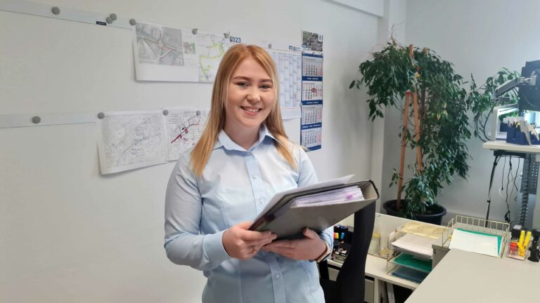 kauffrau fuer bueromanagement bearbeitet 768x432