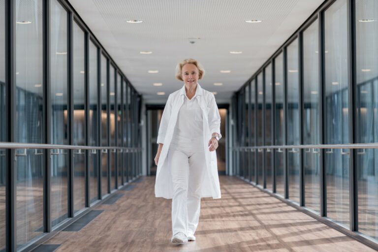 Berliberlinski Aerztin 0320 1600 768x512